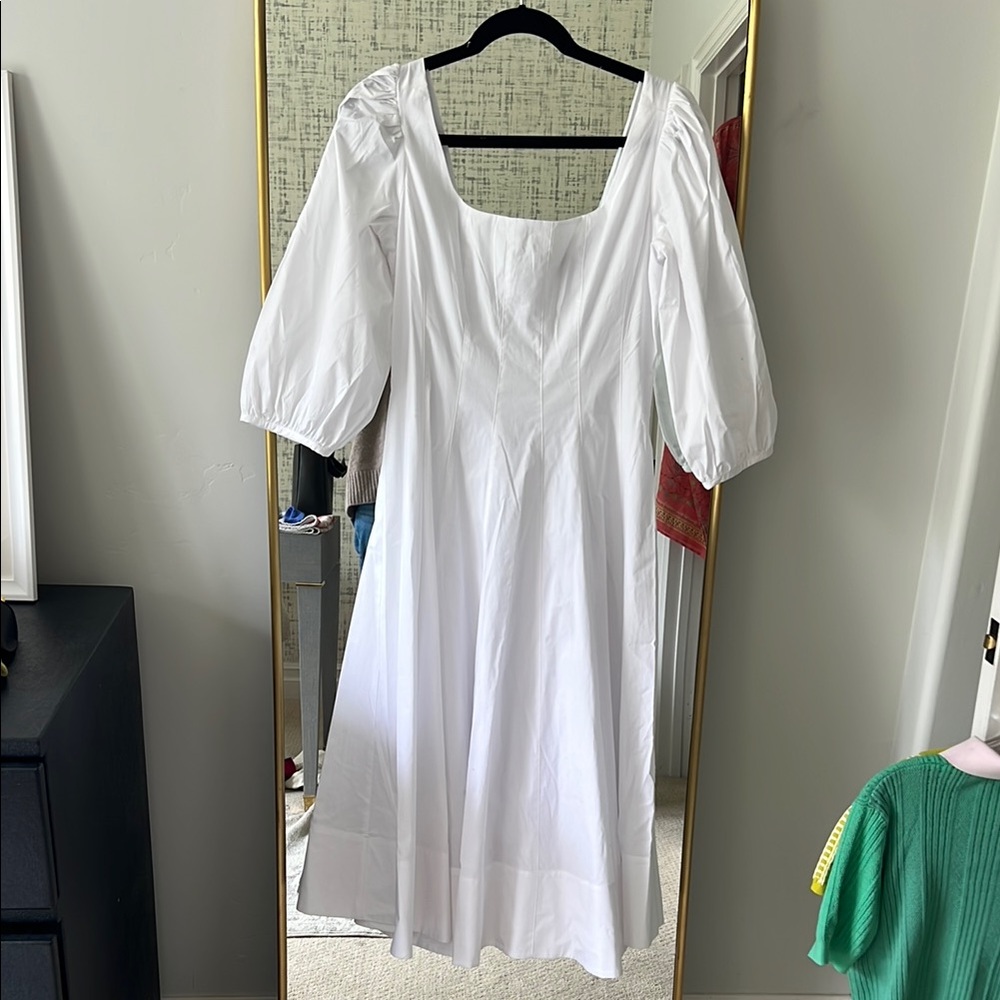 Elegant White Puff Sleeve Dress